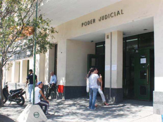 Scorts metro tribunal en Berazategui-8001