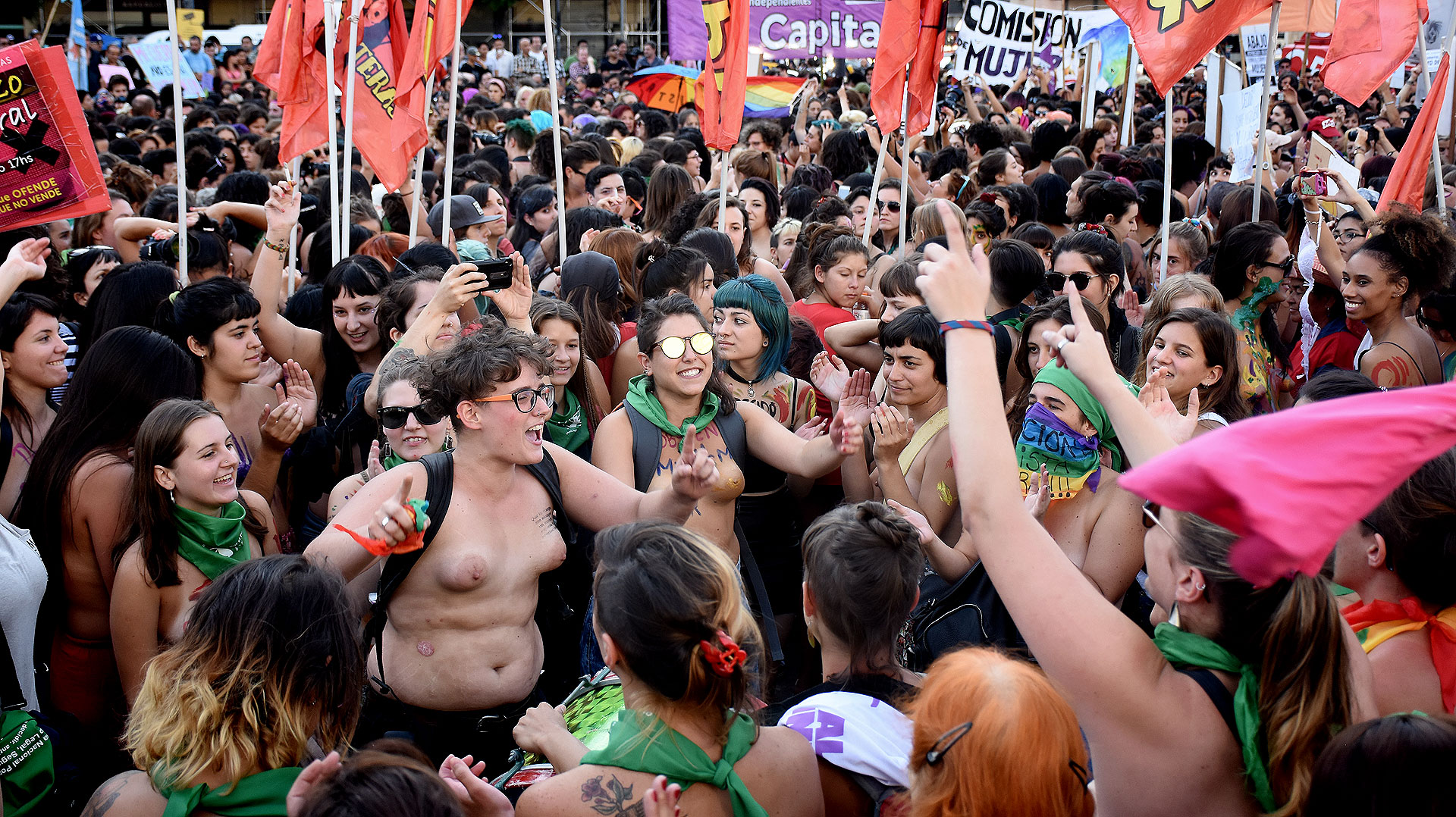 Contactos chicas bisexuales en Buenos Aires-1040